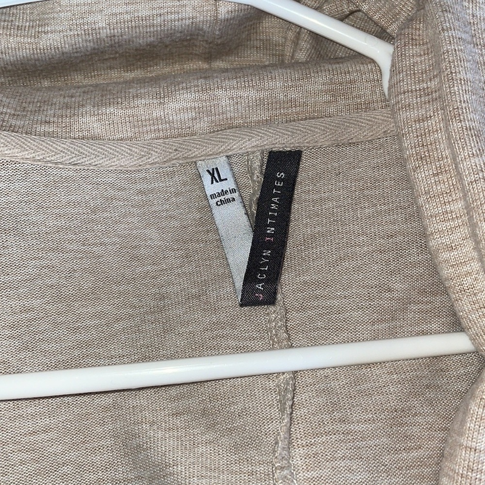 Jaclyn Intimates Cardigan/ Robe - Picture 10 of 10